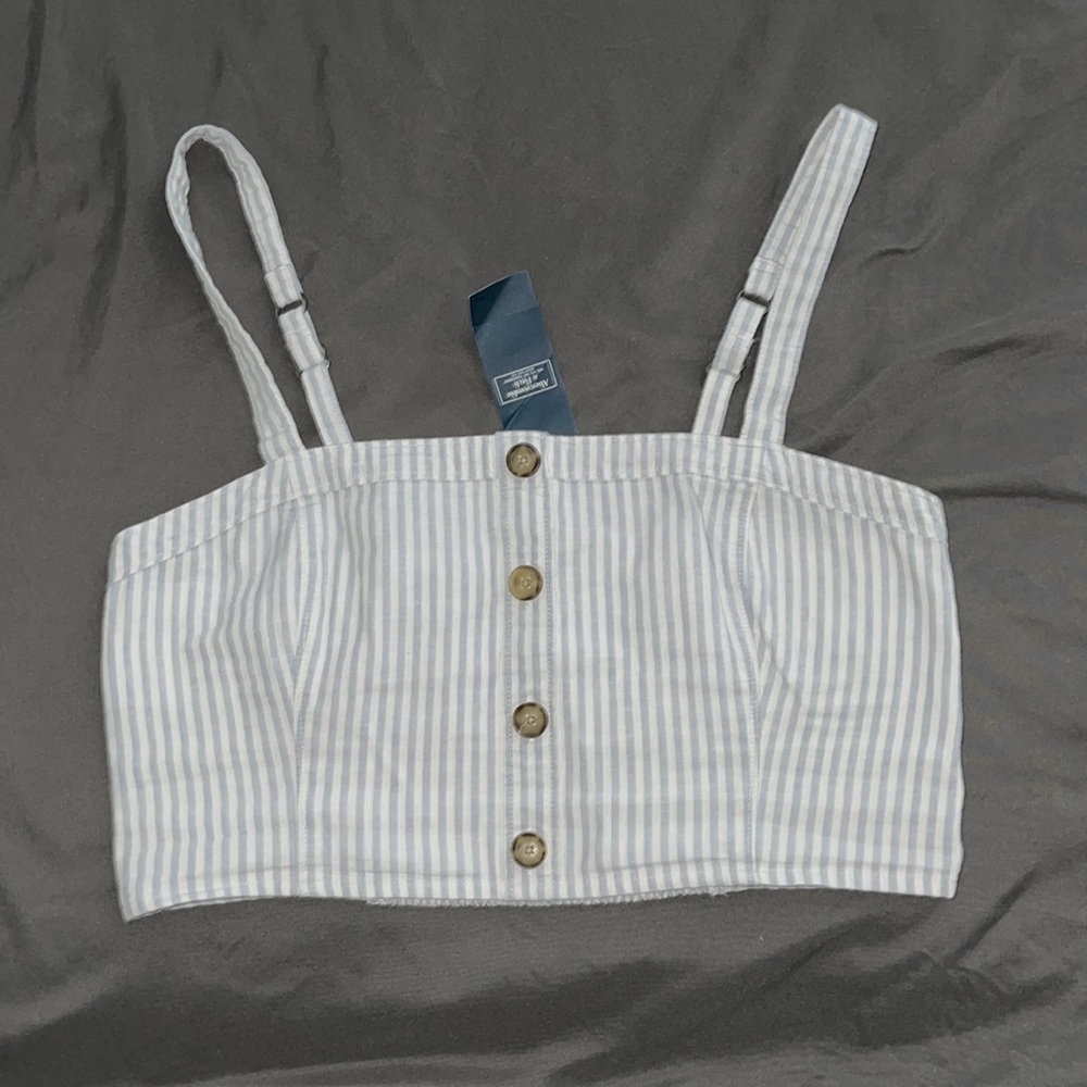 Abercrombie & Fitch crop top